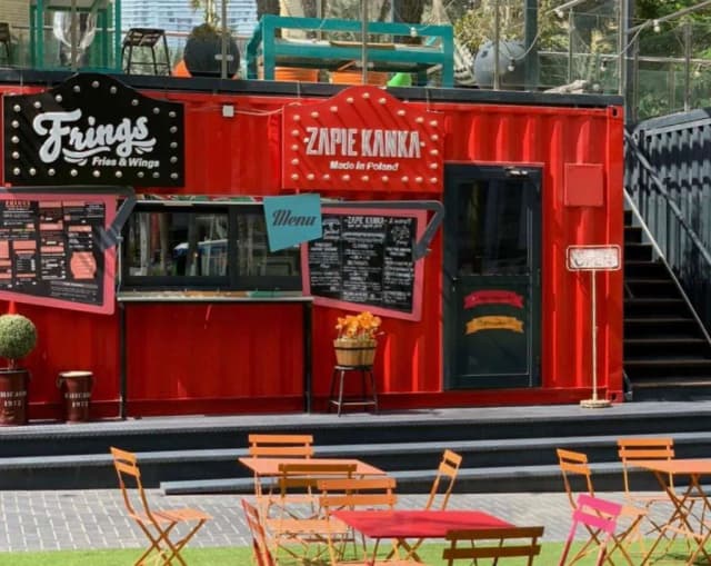 Najlepsza zapiekanka w Dubaju – polska restauracja przy Burj Khalifa Najlepsza zapiekanka w Dubaju – polska restauracja przy Burj Khalifa