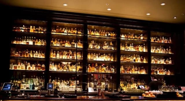 Najlepsza whisky - odkryj wyjątkowe smaki i niezapomniane doznania Najlepsza whisky - odkryj wyjątkowe smaki i niezapomniane doznania